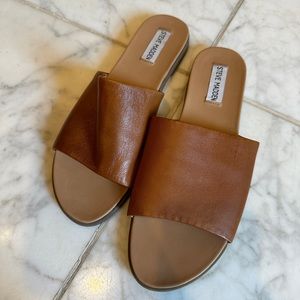 Steve Madden Leather Karolyn Sandals Size 9. New Never Worn